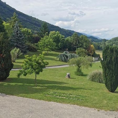 Gite Les 3 Lacs Chez Nath Ambleon Bagian luar foto