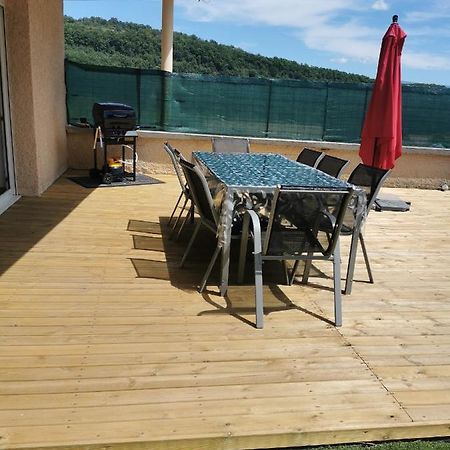 Gite Les 3 Lacs Chez Nath Ambleon Bagian luar foto