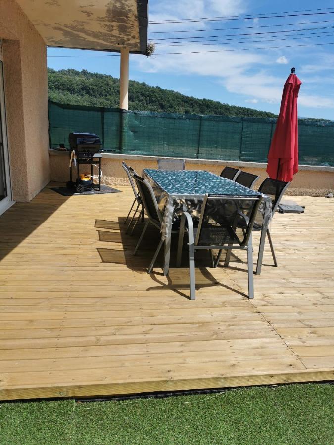 Gite Les 3 Lacs Chez Nath Ambleon Bagian luar foto